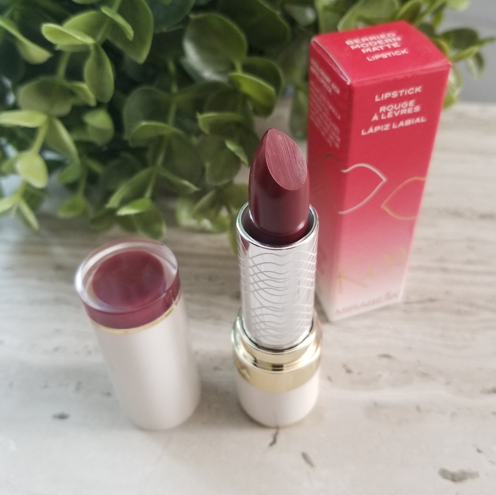 Lipstick Kiss Mirabella  Berried Modern Matte